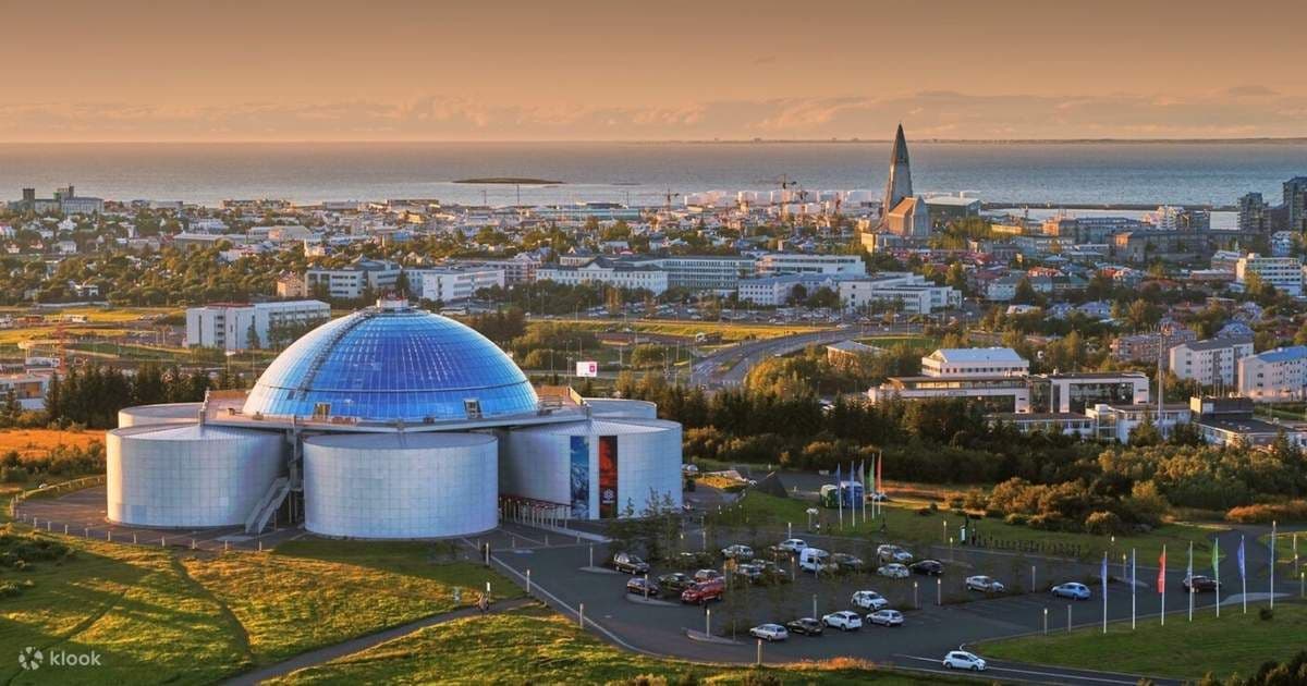 Reykjavik History and Sightseeing Walking Tour: supplier photo 2