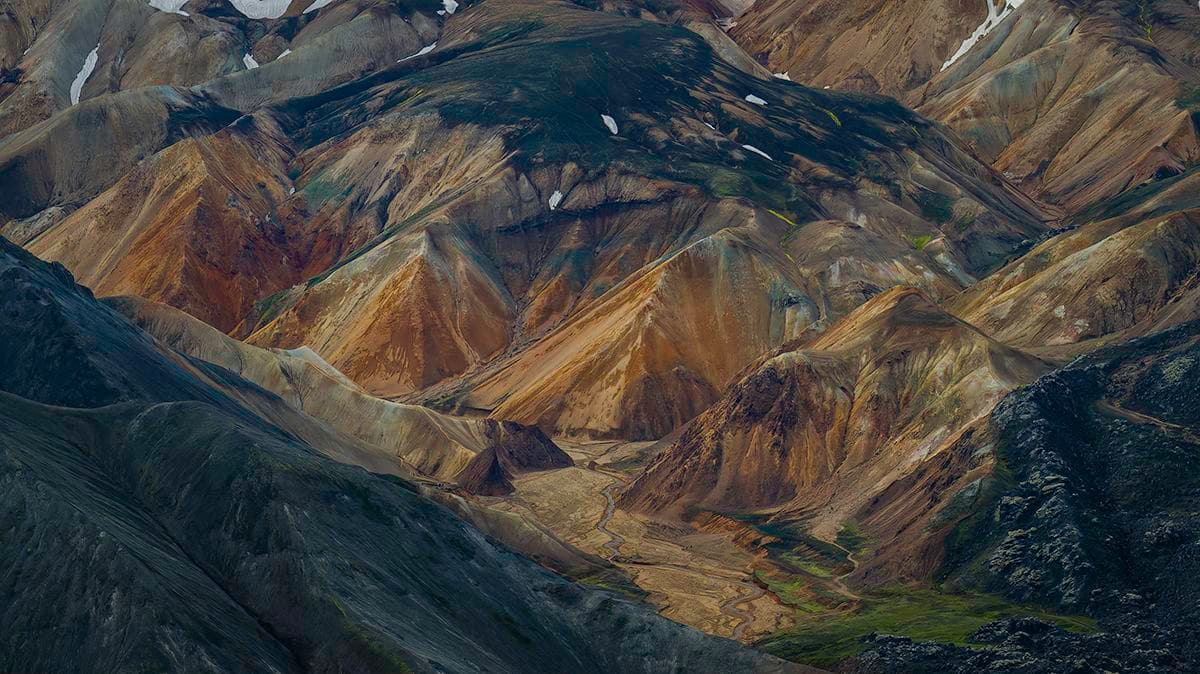 Landmannalaugar Hiking Haifoss Waterfall and Nature Bath: supplier photo 2