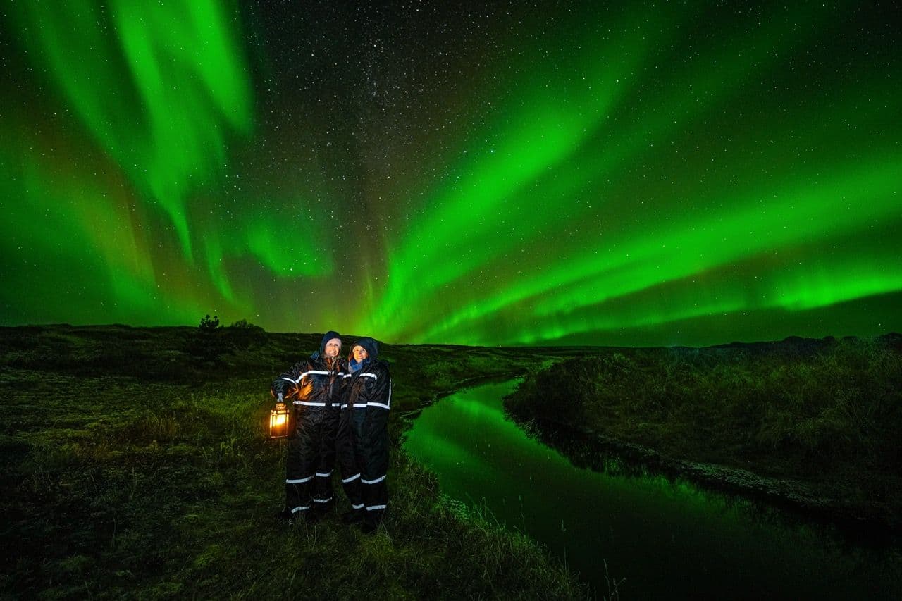 Northern Lights Small-Group Tour with Photos, Snacks & Snowsuits: supplier photo 2