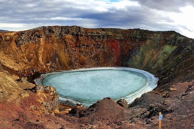 Golden Circle and Kerid Volcanic Crater Small-Group Day Tour: supplier photo 2