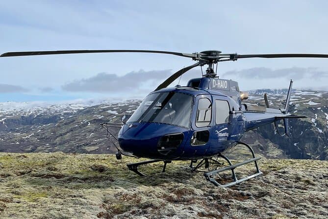Glacier Edge Helicopter Tour with Landing from Skaftafell: supplier photo 2