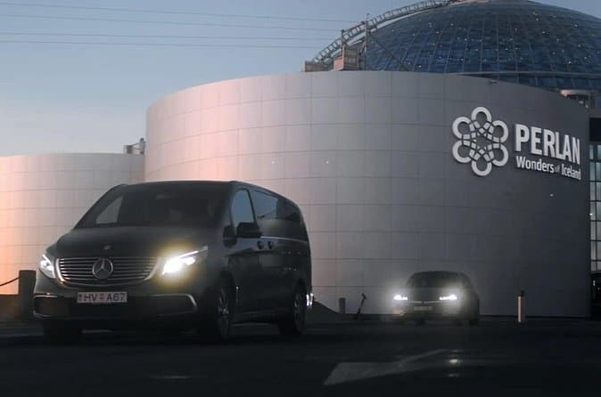 Private 9 Hour Airport Transfer and Tour: supplier photo 2