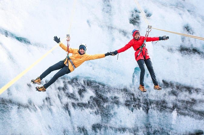 Ultimate Sólheimajökull Glacier Adventure with Zipline: supplier photo 3