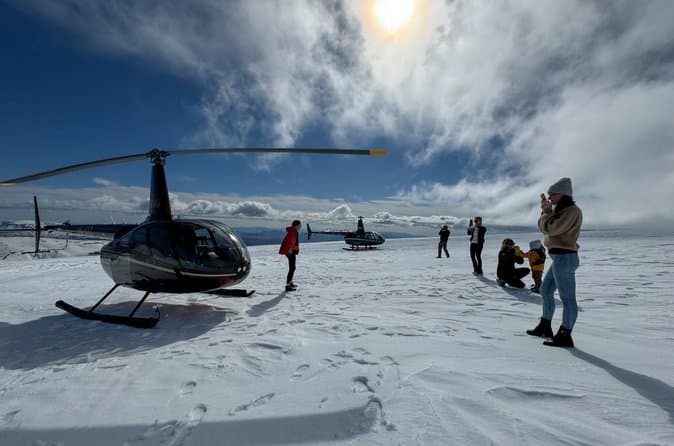 Private Helicopter Tour - Volcanoes and Glaciers in Iceland: supplier photo 2