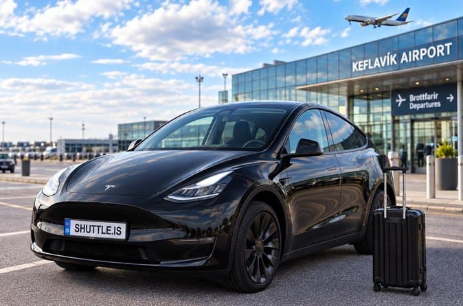 KEF Airport Private Transfer: photo supplied by the booking partner