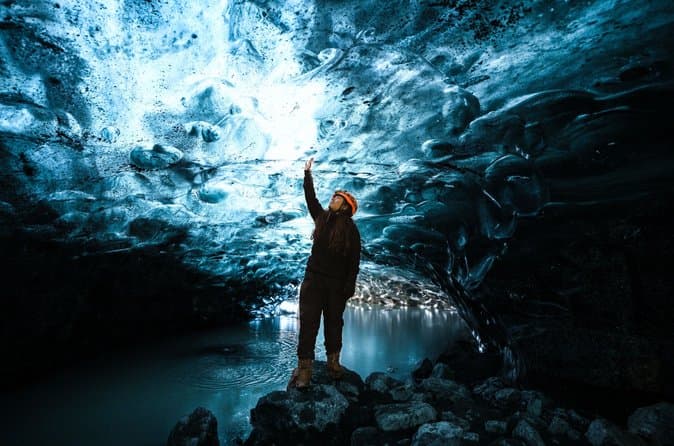 3 Days Winter South Coast, Golden Circle, DC-3 with Blue Ice Cave: photo supplied by the booking partner