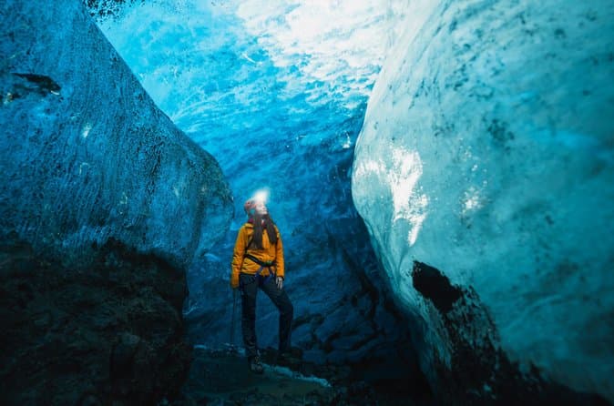 Skaftafell: Blue Ice Cave & Glacier Hike on Vatnajökull: photo supplied by the booking partner