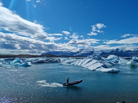 South Coast Tour: Waterfalls, Glaciers and Black Sand Beach: supplier photo 2
