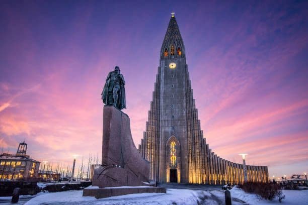 4 Hours Private Guided Tour in Reykjavík: supplier photo 2