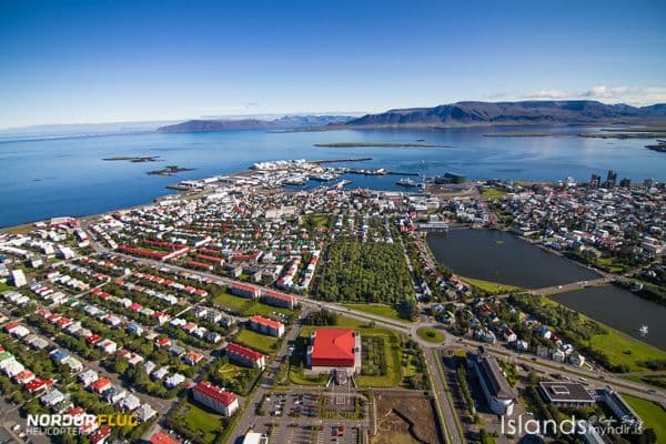 Helicopter Tour: Reykjavik City with landing at Mount Esja: supplier photo 2