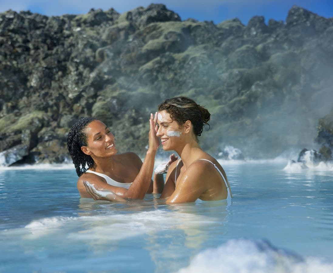 Private Reykjavík - Blue Lagoon roundtrip with 2 hours waiting at Blue Lagoon: supplier photo 2