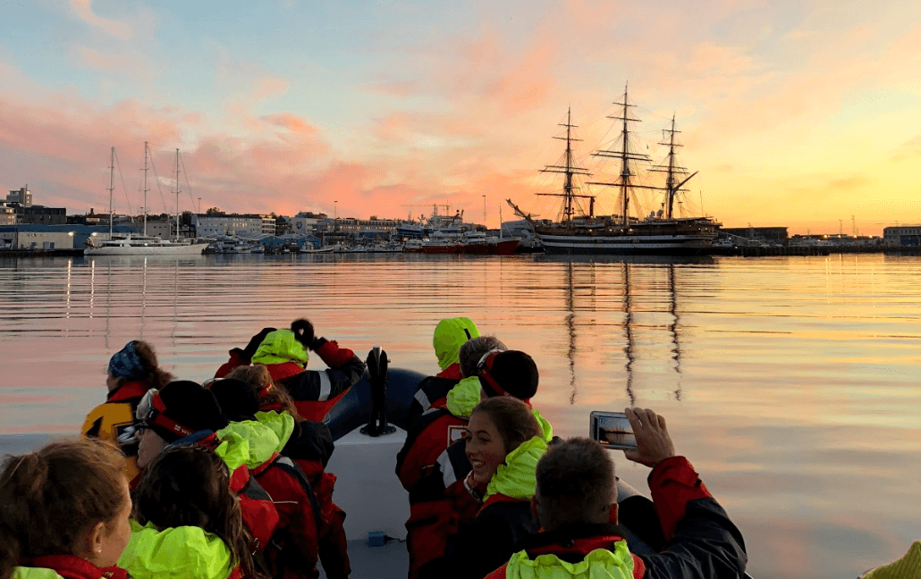 Midnight Sun Whale & Puffin watching from Reykjavik: supplier photo 2