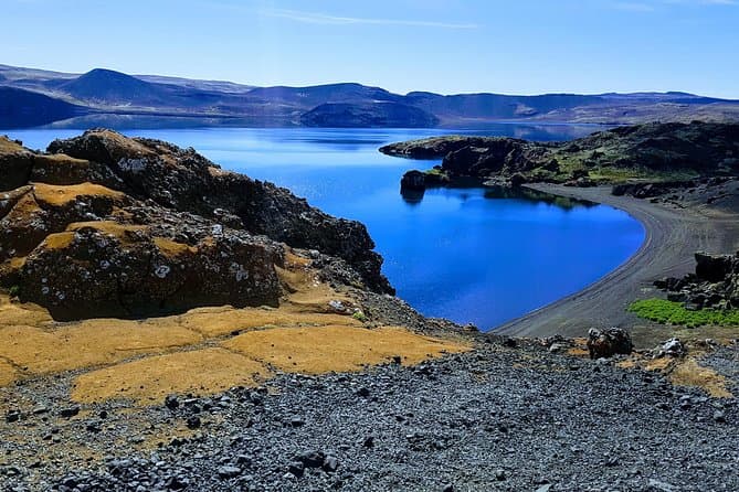 Reykjanes Peninsula Private Day Tour - up to 9 passengers: supplier photo 2