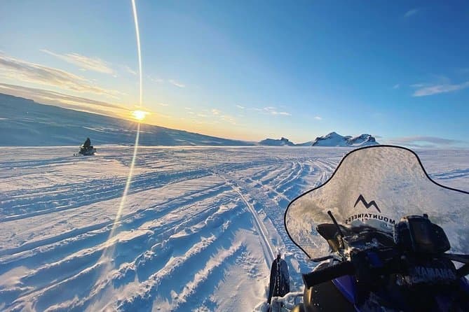 Snowmobiling Adventure on Langjokull Glacier from Gullfoss: supplier photo 2