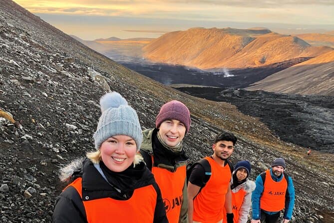 Volcano Eruption Site Hike from Reykjavik: supplier photo 3