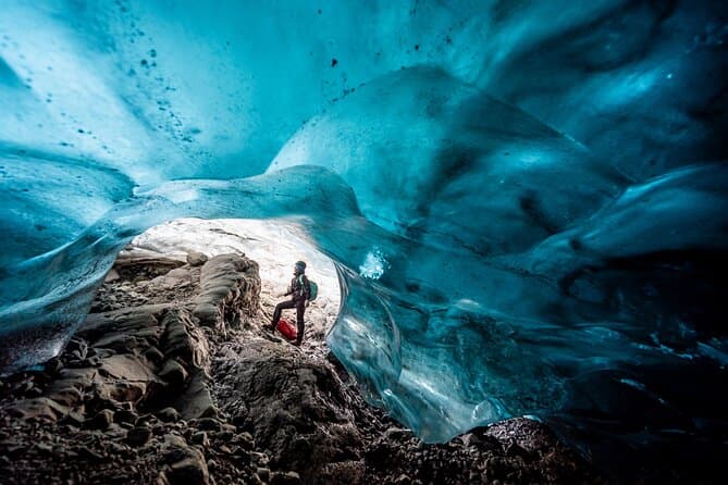 Jökulsárlón: Blue Ice Cave and a Long Glacier Hike: photo supplied by the booking partner