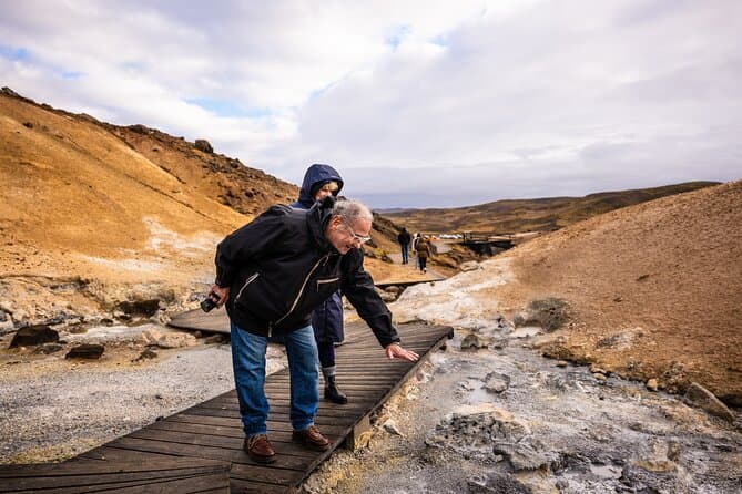 Private Reykjanes Tour with Photo Package Included: supplier photo 2