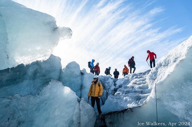 Easy Hike on Sólheimajökull Glacier: supplier photo 2