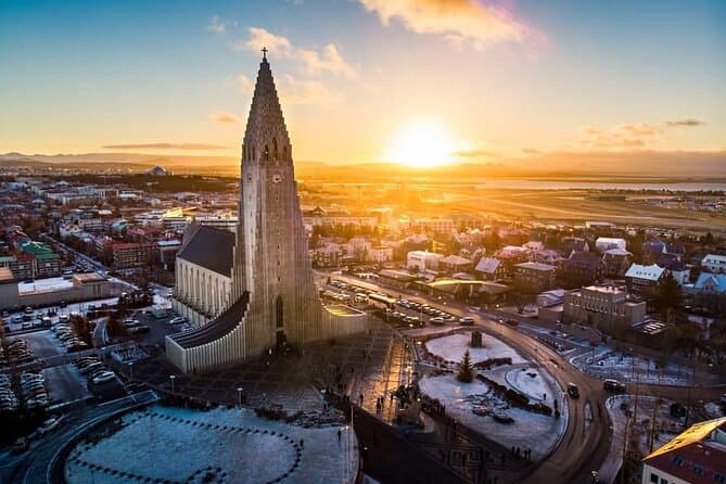 Reykjavik 3 Hour Private Walking Tour: supplier photo 2