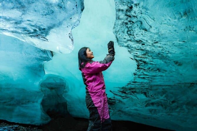 Snowmobiling & Natural Ice Cave from Geysir Area: supplier photo 3