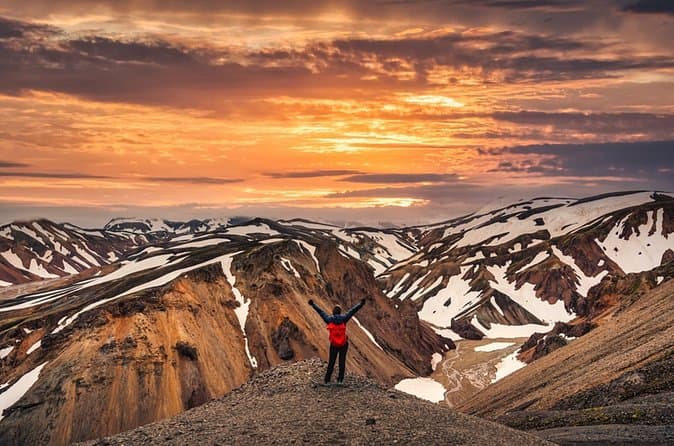 Landmannalaugar Highlands 4x4 Minibus Tour with Hot Spring Bath: supplier photo 3