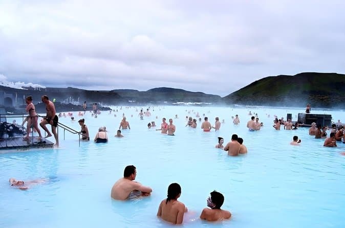 Private Reykjavik to KEF Airport Transfer with Blue Lagoon Stop: photo supplied by the booking partner