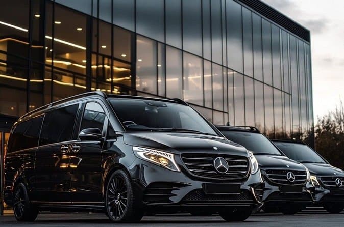 Private KEF Airport Transfer to Reykjavík Hotels: photo supplied by the booking partner