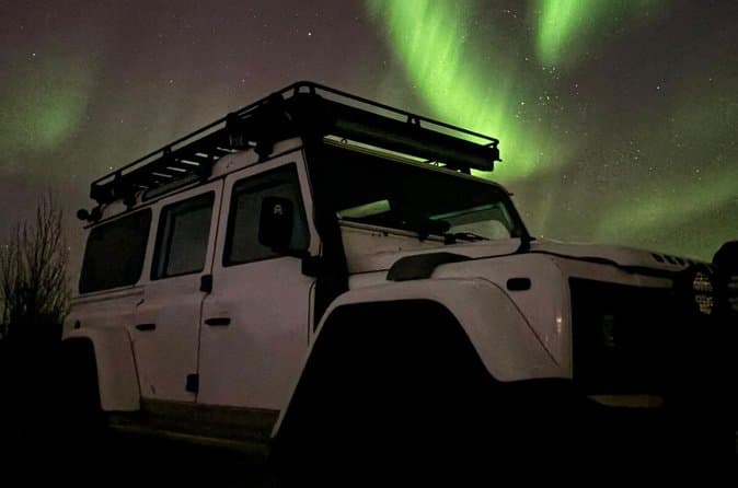Reykjavik: Private Super Jeep Northern Lights Hunt: photo supplied by the booking partner