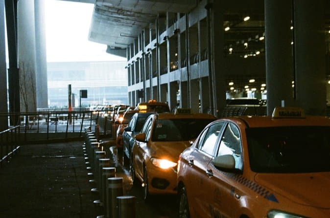 Private Transfers Keflavik Airport to from Reykjavik City: photo supplied by the booking partner